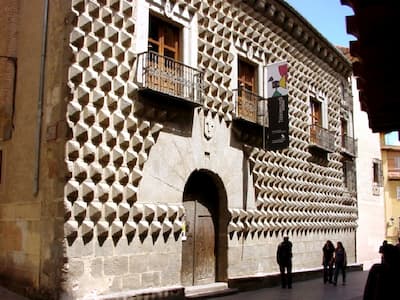 Casa de los Picos