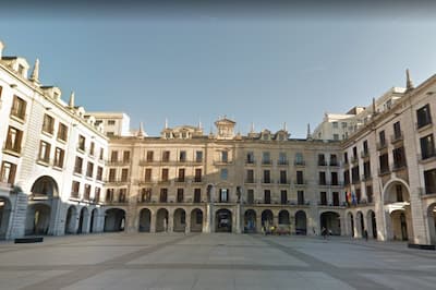 Plaza Porticada 