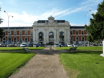 Estación Valladolid Campo - Grande